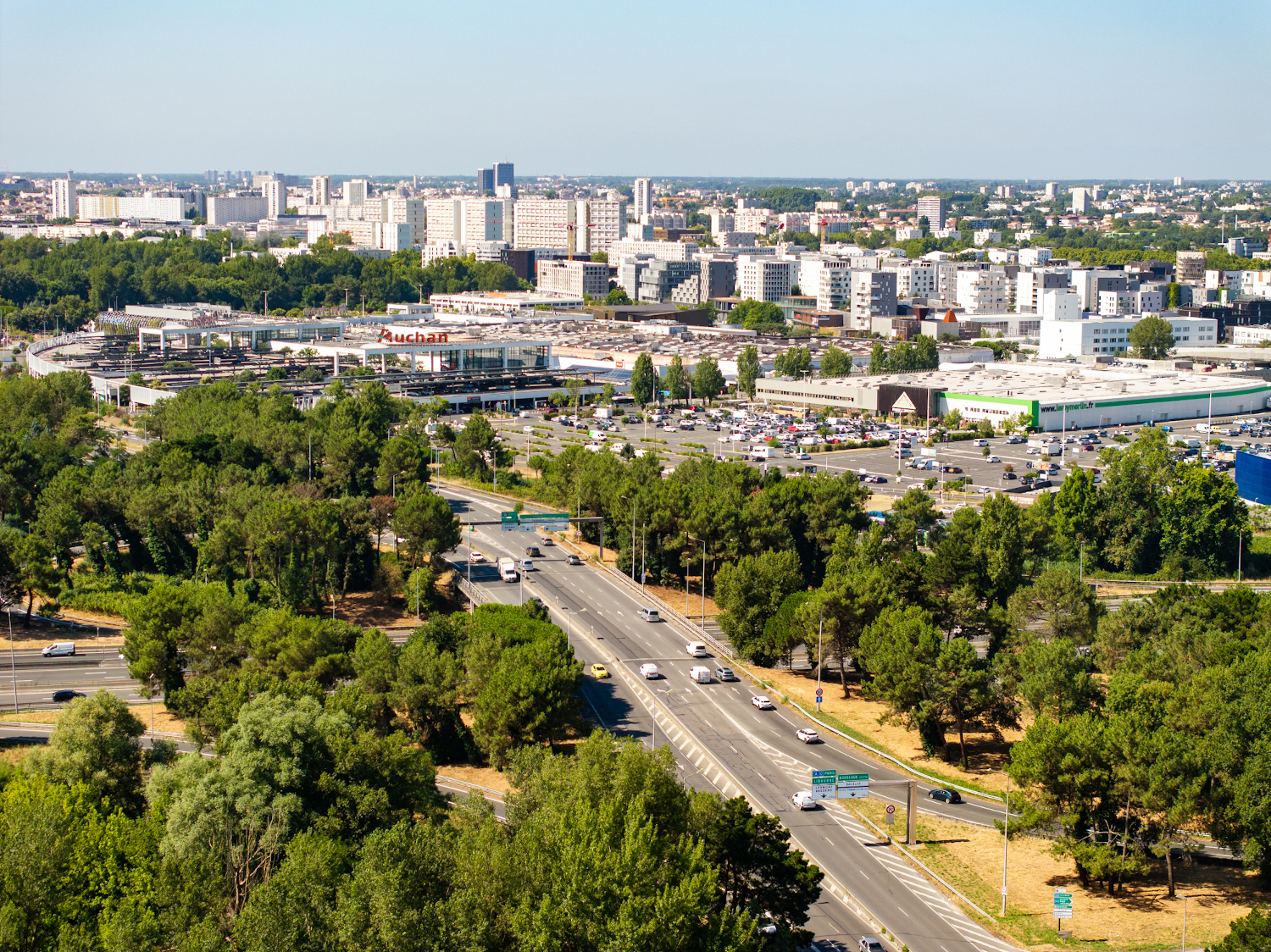 Image média: Projet de transformation de la zone commerciale Auchan-Lac à Bordeaux