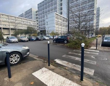 Parking rue Roganeau